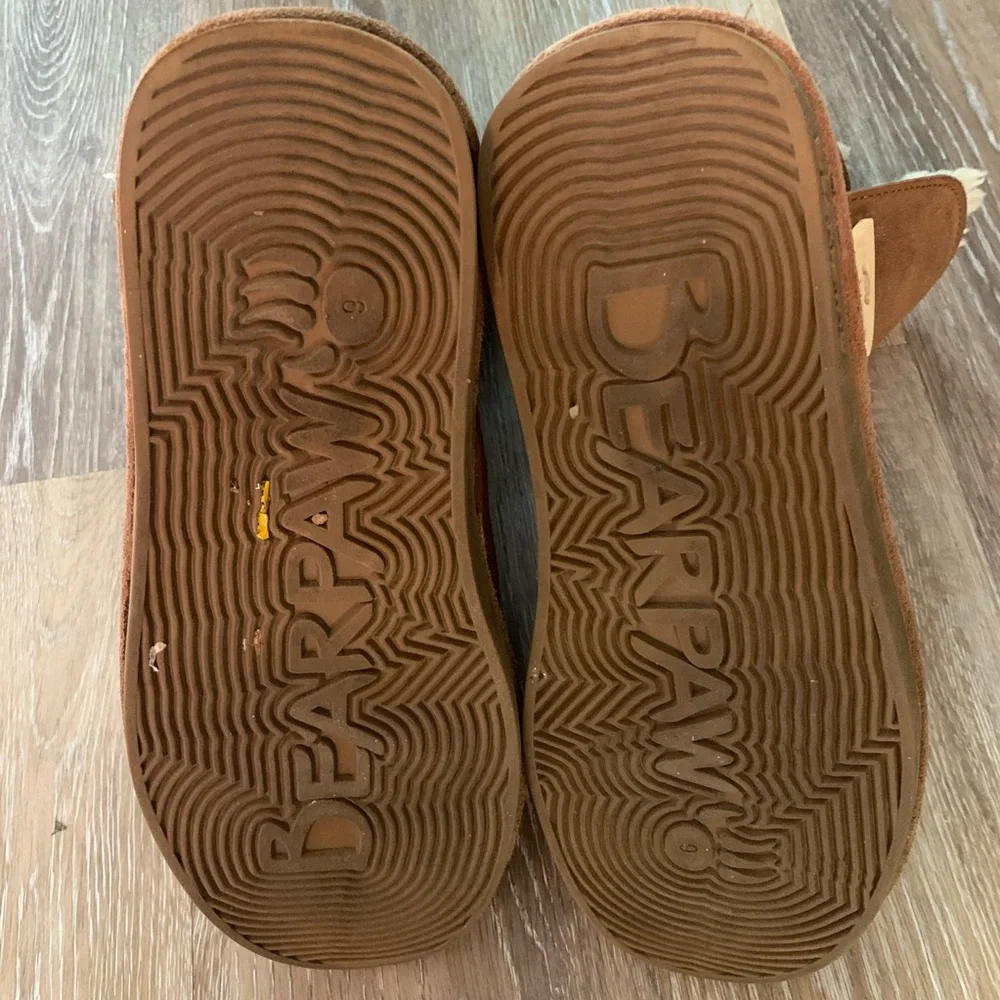 Bearpaw Boots Women’s Sz 9‎